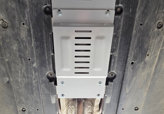Aluminium katalysatorbeschermer / kat-slot voor Suzuki Swace