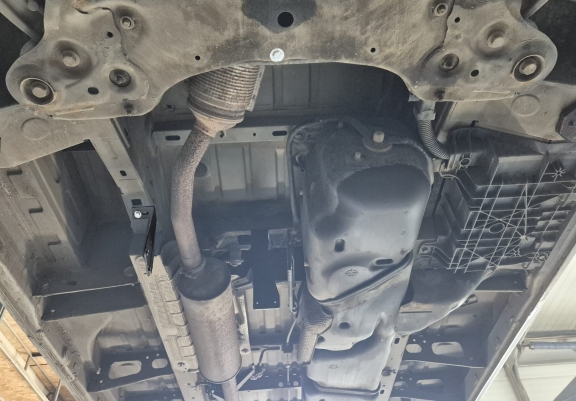 Katalysator/cat lock Beschermplaat voor Renault Master