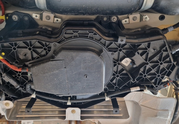 AdBlue tank Beschermplaat voor Toyota Proace Max